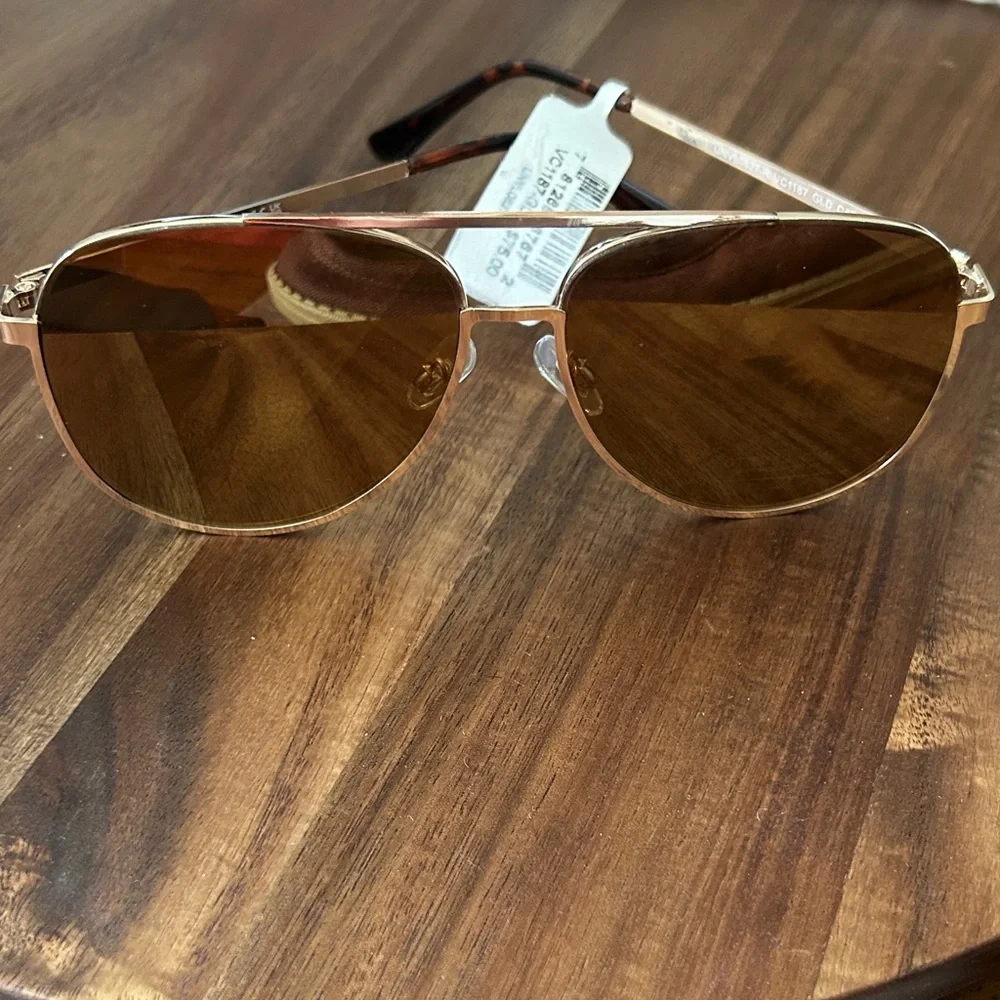 Vince Camuto Men’s‎ gold Aviator Sunglasses with Brown Gradient Lenses